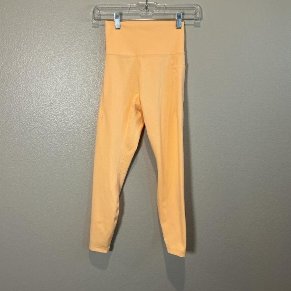 All in Motion Super Flex Ultra High Rise 7/8 Leggings Peach Orange Small